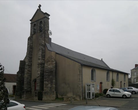 Couvreur Monnières