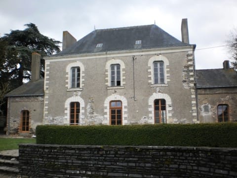 Couvreur Petit-Auverné